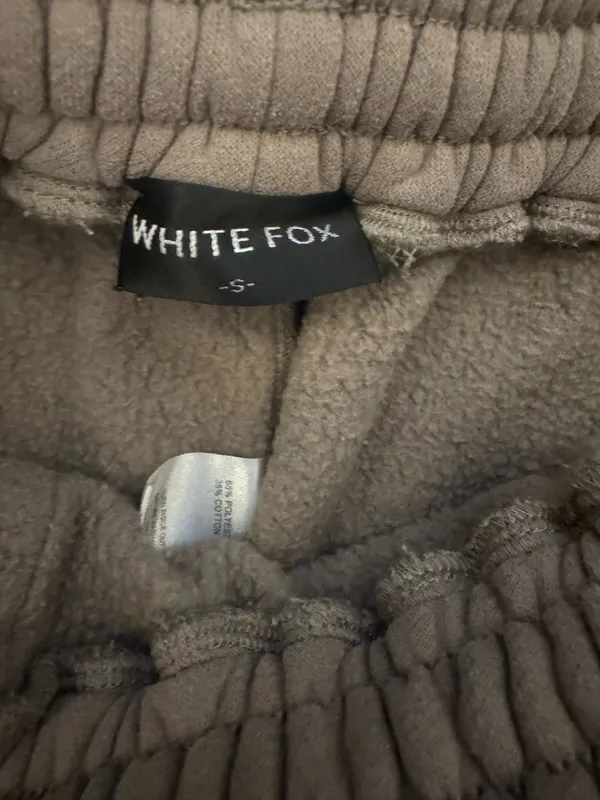 White Fox Boutique Grey Sweat Set - Image 5