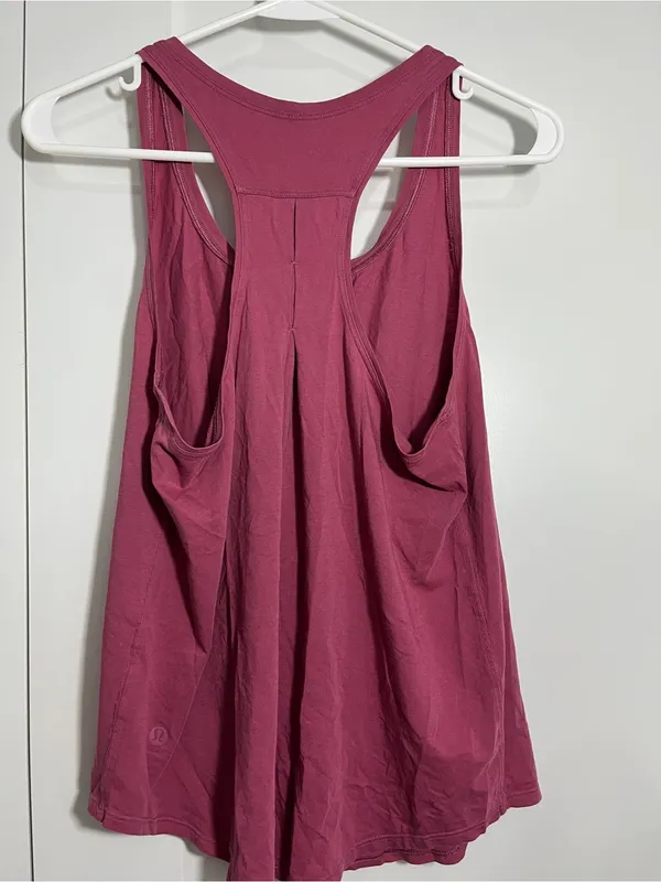 Lululemon Medium Mauve Moss Rose Pleated Love Tank Top - Image 4