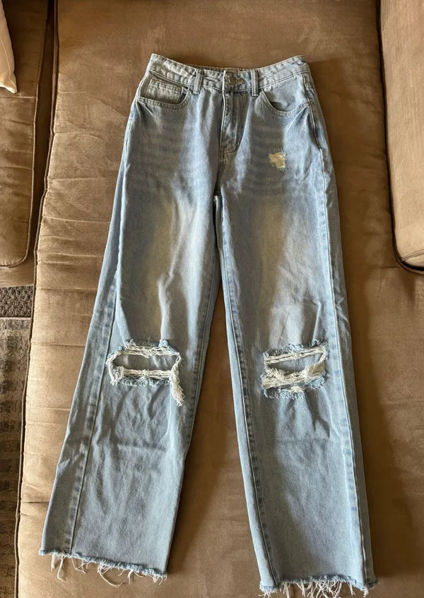 High Waisted Ripped Straight Leg Jeans - Image 4