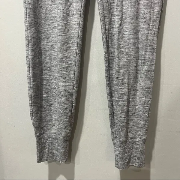 Athleta Techie Jogger Pants Womens Size Medium Heather Gray Pull On Athleisure‎ - Image 3