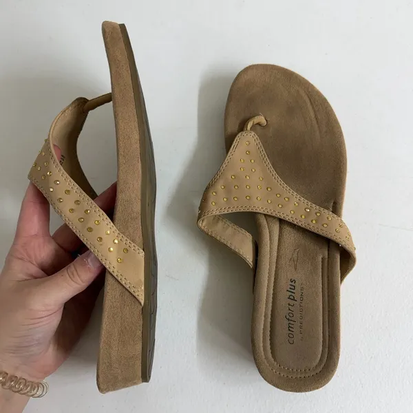 ComfortPlus Predictions tan gold jeweled slip on sandals flip flops shoes casual - Image 2
