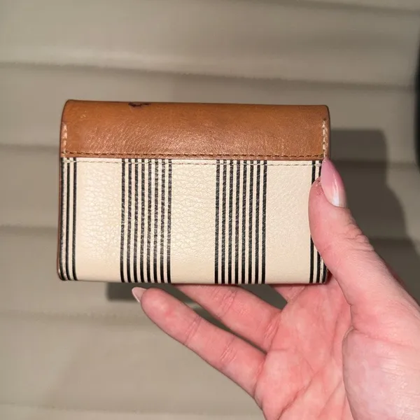 Fossil Women's Tan Wallet-purses - Image 8