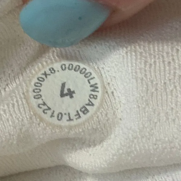 Lululemon Pace‎ Rival Mid-Rise Skirt *Long Wash Electric Lemon Multi / White - Image 7