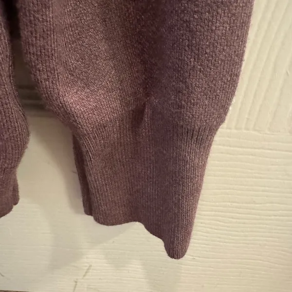 Purple Hooded Sweatshirt with Drawstrings‎ Size undefined - Image 3