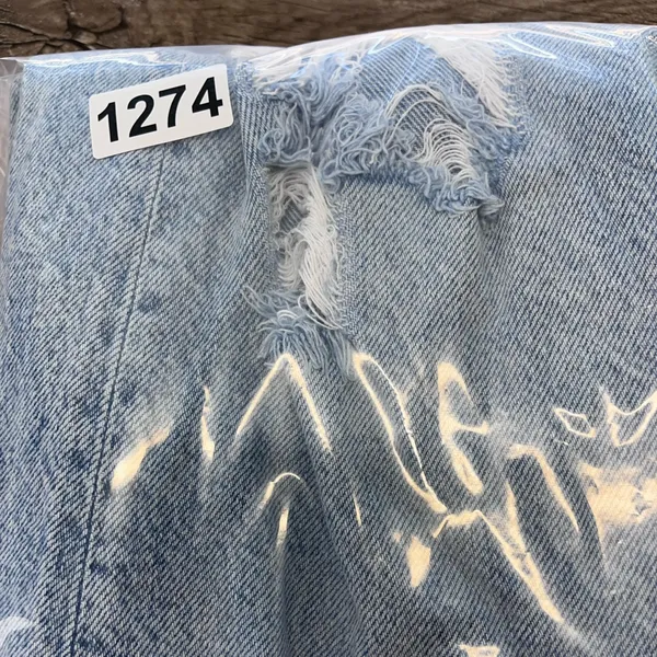 Free People‎ distressed straight leg jeans size 26 - Image 9
