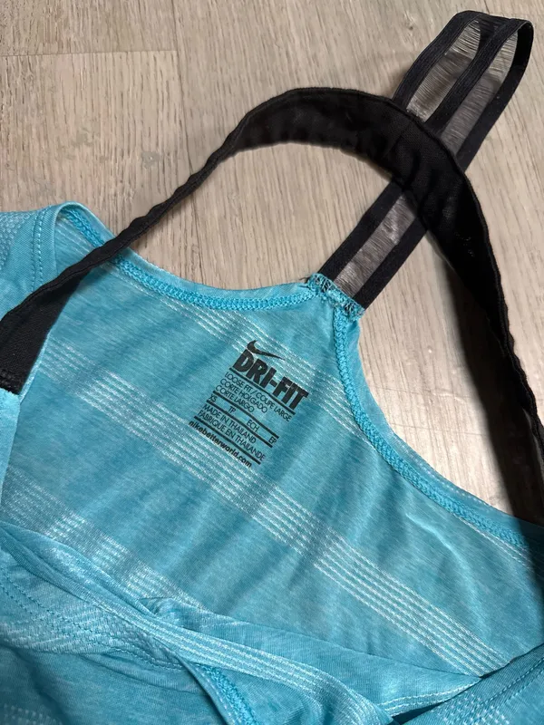 Nike striped tank top  - Image 4