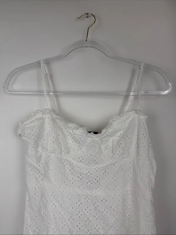 Lulu’s Friendly Flirtation White Sleeveless A-line Eyelet Mini Dress White Sz M - Image 4