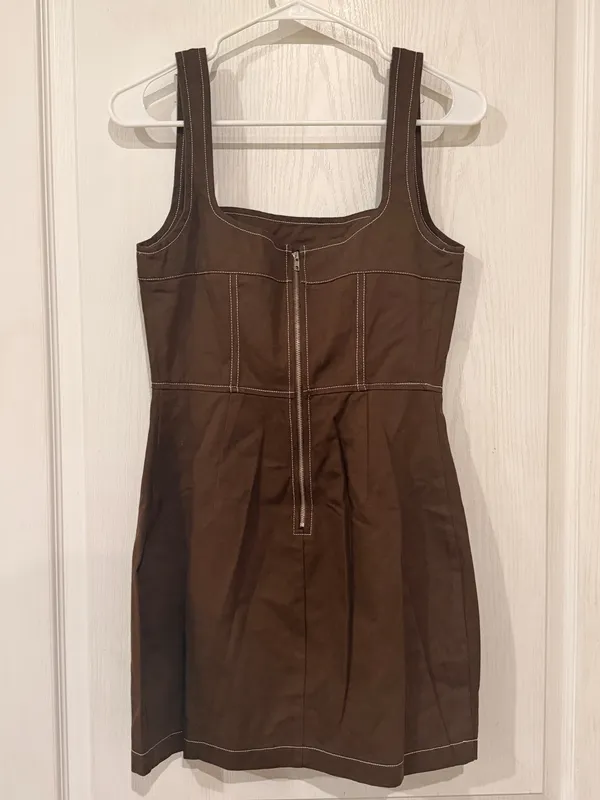 Et Clet Sleeveless Brown Square-Neck Mini Dress with Contrast Stitching - Image 3