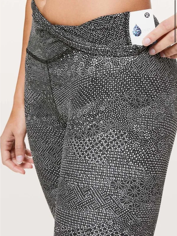 Lululemon Align Pant Full Length 28" Meisai Ice Grey Black Size 8 - Image 3