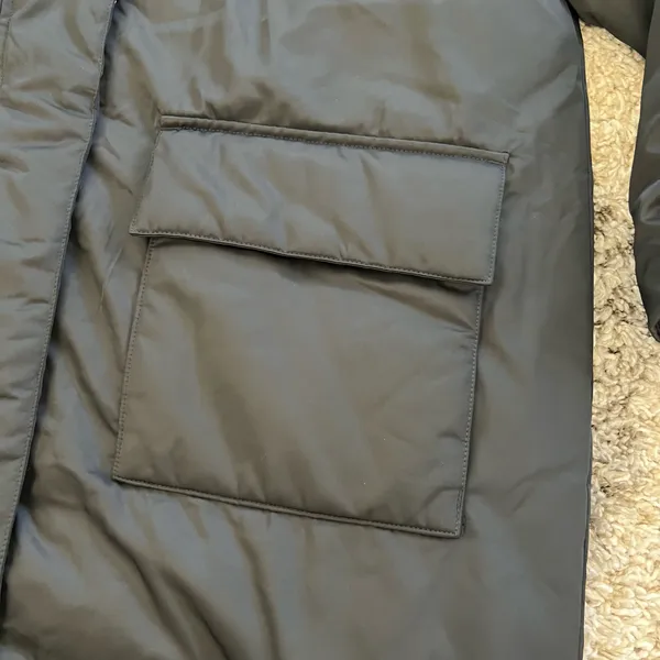 NWT NIKE Air Jordan Flight Oversized Down Parka - Image 3