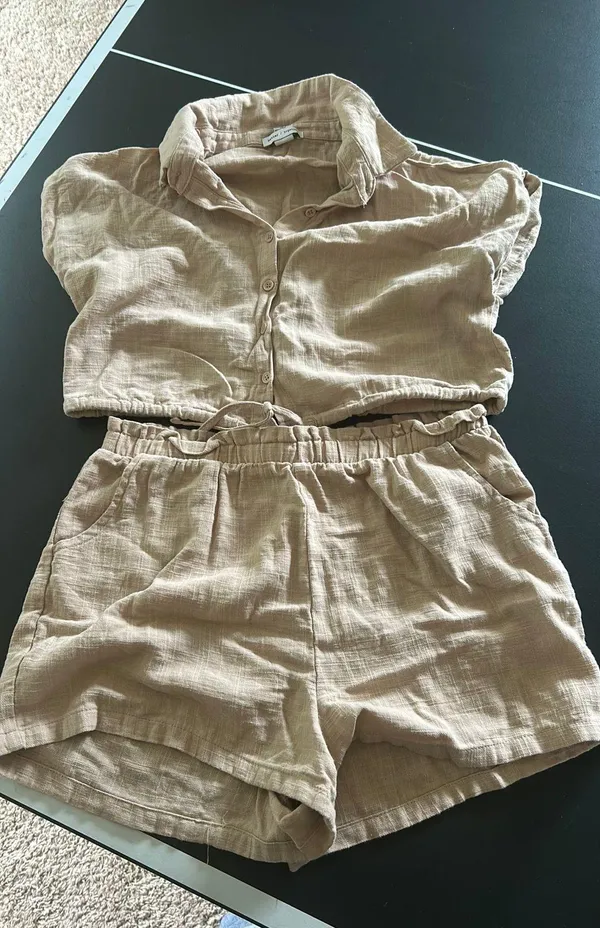 Matching Two Piece Set Tan Size M - Image 2