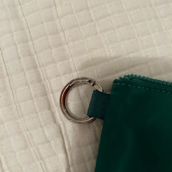 Lululemon Green Clipable Card Pouch - Image 5