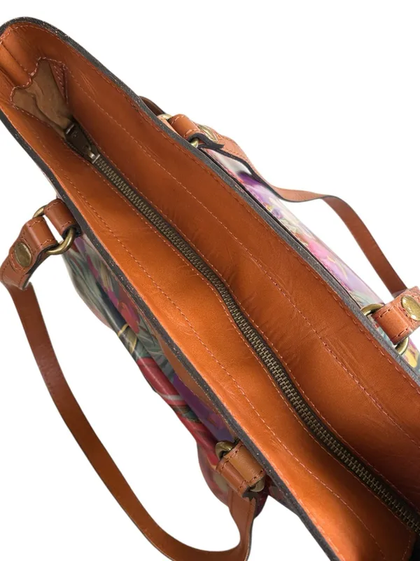 EUC Patricia Nash Leather Bolsena Shoulder Bag Summer Florals Retail $229.00 - Image 6