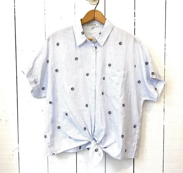 •Madewell embroidered peace sign shirt• - Image 2