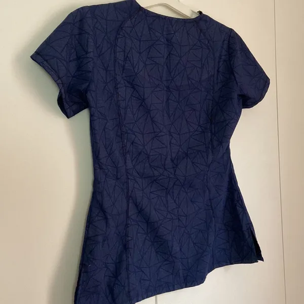 Grey’s Anatomy Professional Wear by BARCO Active Scrub Top Blue Small - Image 7