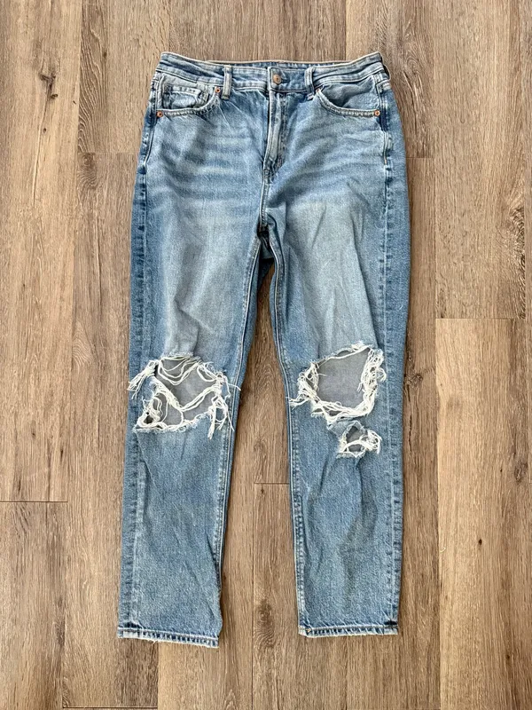 American Eagle Outfitters Jeans - Image 3