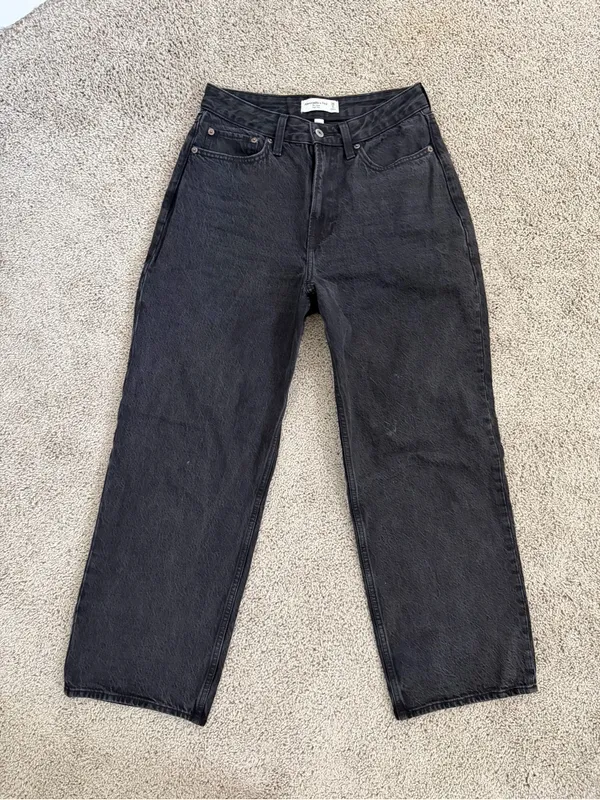 Abercrombie Curve Love “The Loose” High Rise Jeans 6short - Image 3