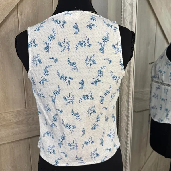 Sienna Sky Blue Floral Lace Tie-Front Top - Small - Image 2