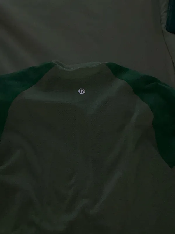 Lululemon Swiftly Tech Short Sleeve - Image 2