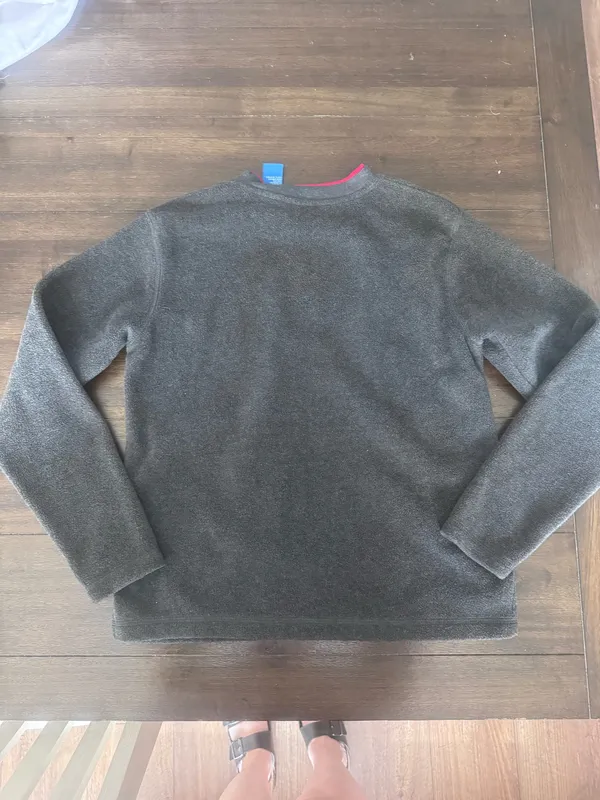 Vintage 90’s Disney Mickey Mouse Embroidered Sweatshirt - Image 4