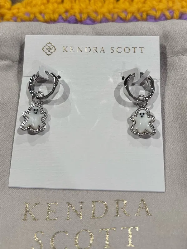 NWT Kendra Scott Ghost Silver Huggie Earrings - Image 7