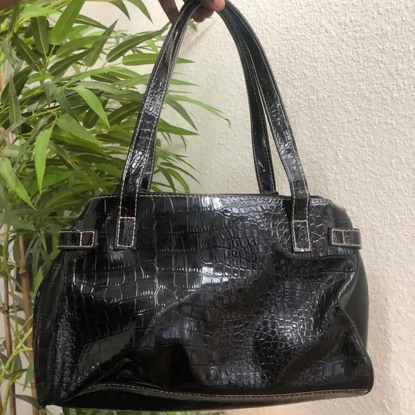 2000s Whimsygoth grunge Black faux leather crocodile pattern - Image 3