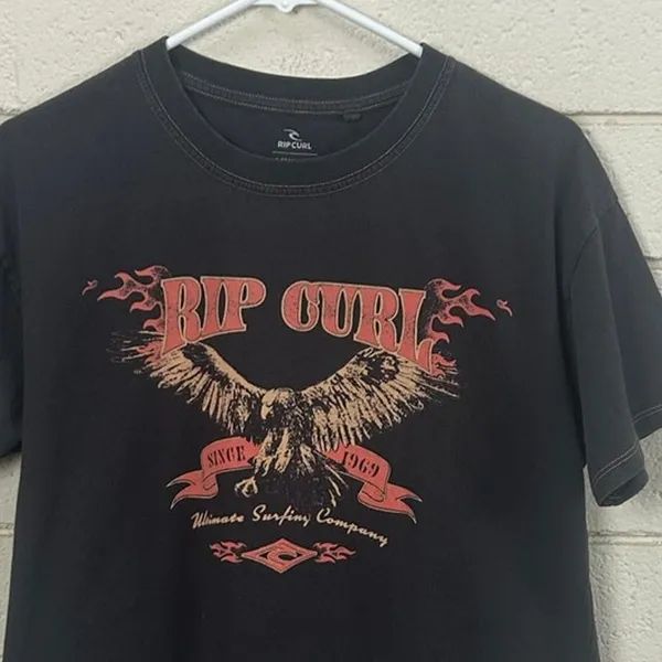 Rip Curl Ultimate Surf Relaxed Graphic T-Shirt size S - Image 5