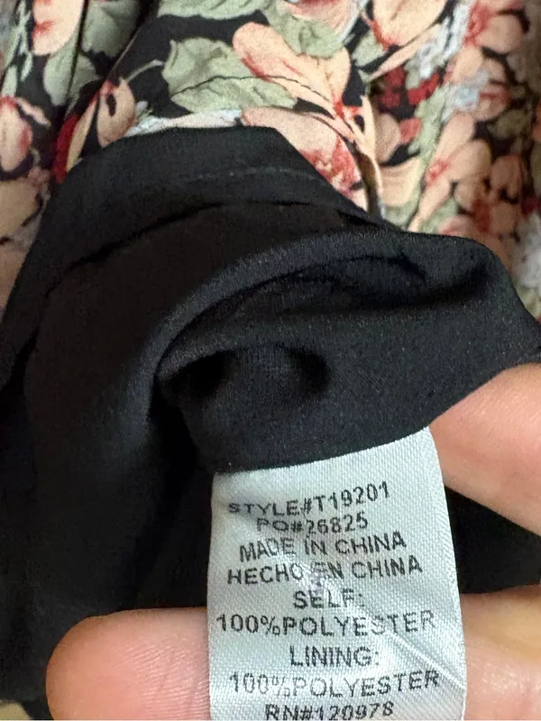 Entro Floral Blouse Size large - Image 8