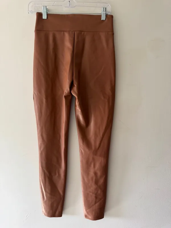 Abercrombie Faux Vegan Leather Leggings Ankle Zip, Camel‎ color - Image 3