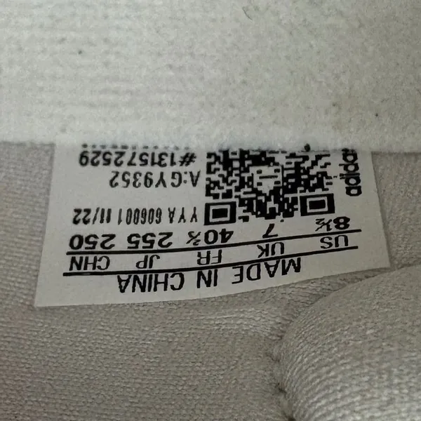 Adidas Ultraboost Light Womens Running Shoes White GY9352‎ Size 8.5 - Image 13