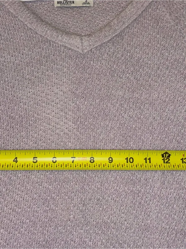 Hollister Lilac Purple Fuzzy V Neck Sweater Small Long Sleeve Balloon Cuffs - Image 7