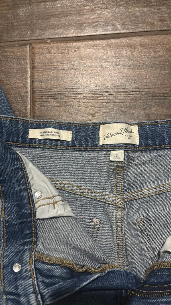 Universal Thread Jeans  - Image 3