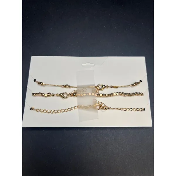 GUESS Gold Tone Pink Flower Charm Mixed 3 Piece Anklet Set - Image 3
