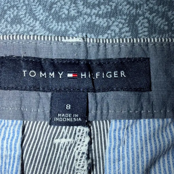 Tommy Hilfiger Blue White Pinstripe Chino‎ Shorts Size 8 Preppy Summer - Image 3