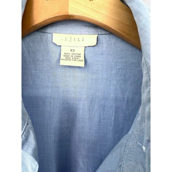 J Jill | XS |Button Up Down Shirt Top Blouse Chambray Blue Pocket Detail Women's - Image 2