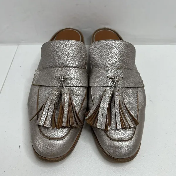 Aquatalia Size 10 Stella Metallic Tumbled Mules Platinum Women's Tonal Tassels - Image 6