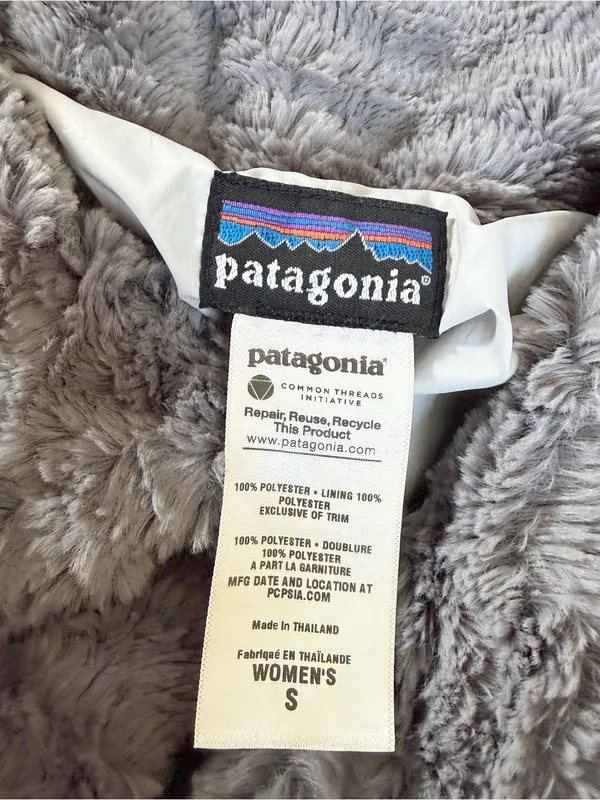 Patagonia Women’s Pelage Jacket Soft Curly Fleece in Nickel Gray S - Image 7
