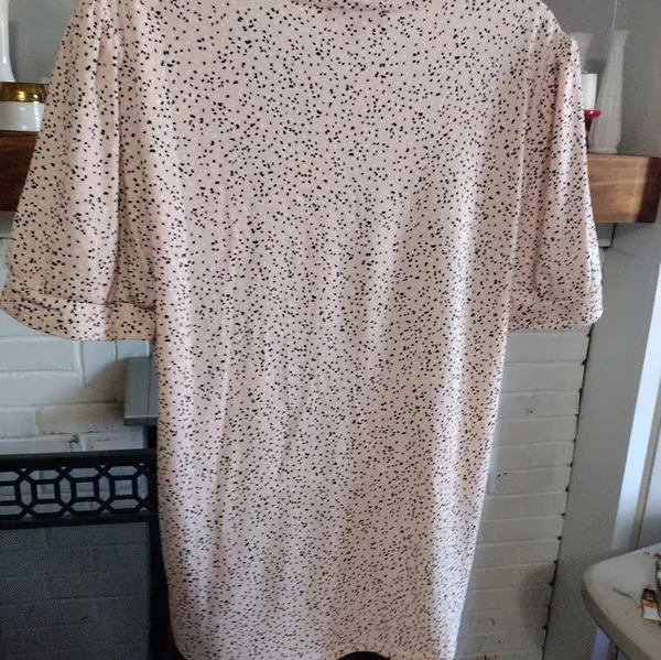 Adrianna Papell Baby Pink puff sleeve blouse - Image 3