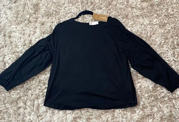 Francesca's Top - Image 2
