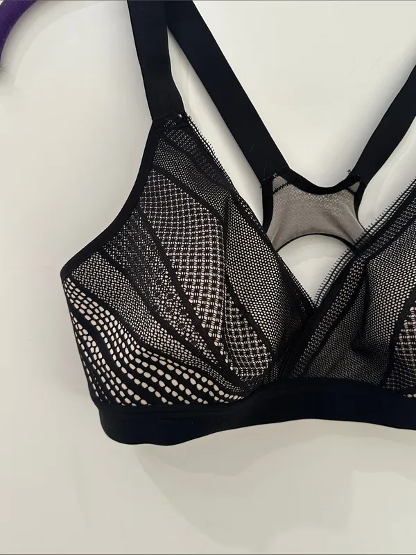 Lululemon Awake To Lace Bra 34D Black Barely Beige Wireless Sports Bra W2AQVS - Image 3
