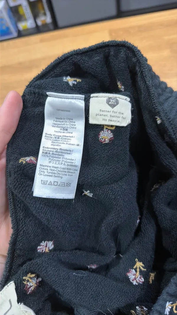 Madewell Embroidered Shorts - Image 4