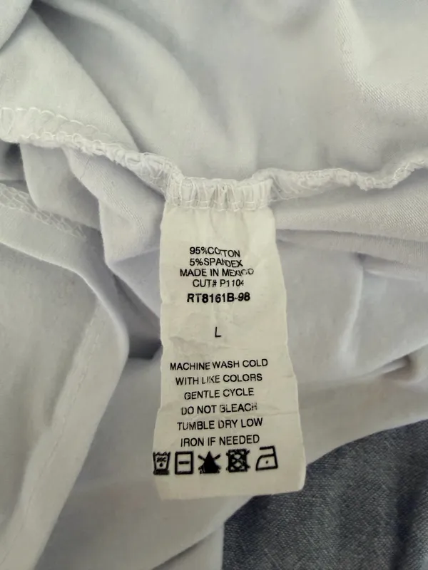 White baby tee Pasta Lover Club size Large 95% cotton - Image 3