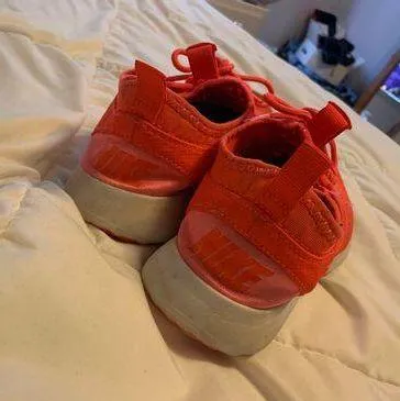 Orange  shoes - Image 2