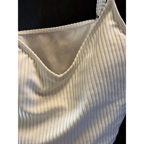 Forever 21 White Ribbed Bikini Set V-Neck‎ Top High Cut Bottoms Medium - Image 10