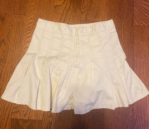 Brandy Melville Ivory Pleated Skirt - Image 2