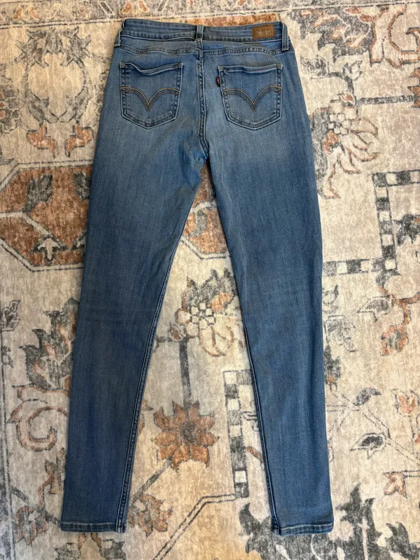 Levi’s Jeans Skinny Low-Rise - Image 4