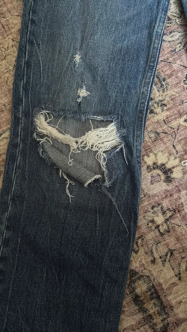 Abercrombie Ultra High-Rise 90s Straight Jeans Dark Wash Ripped - Image 4