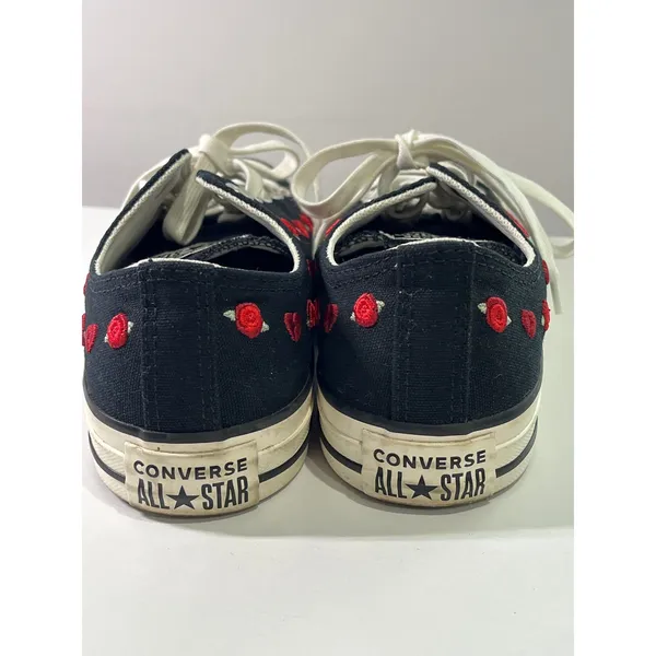 Converse Chuck Taylor All Star Low Top Black Rose Heart Embroidered Shoes size 9 - Image 4
