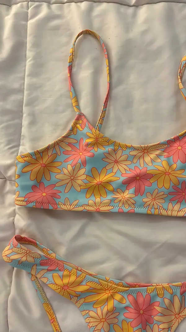 SheIn Floral Bikini - Image 2