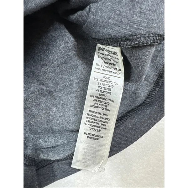 Patagonia Women's Ahnya 1/4 Zip Pullover Ink Black Small NWT - Image 5